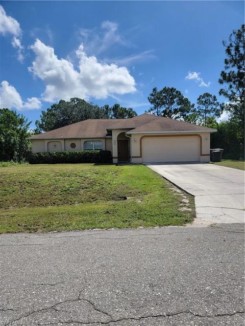 639 Wabasso Ave S, Lehigh Acres, FL, 33974-9580 | Card Image