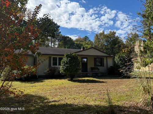 119 Bessie Rd, Carthage, NC, 28327-7975 | Card Image