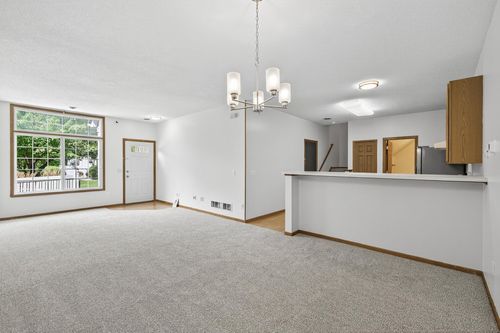 17905 96th Ave N, Maple Grove, MN, 55311-1270 | Card Image