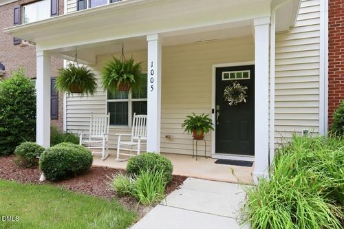 1005 Ileagnes Rd, Raleigh, NC, 27603-2379 | Card Image
