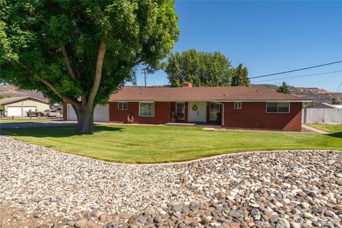 120 Electric Blvd, Electric City, WA, 99123-5114 | Card Image