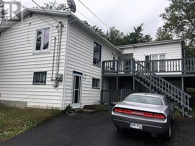 194 - 196 Indian Meal Line, Home with 6 bedrooms, 4 bathrooms and null parking in Torbay NL | Image 1