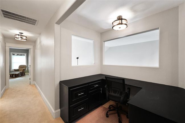 Upstairs Office Nook | Image 36
