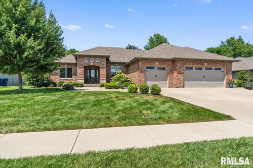 1809 Forest Gln, Chatham, IL, 62629-4401 | Card Image