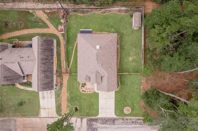 237 Broadmoor Drive, House other with 4 bedrooms, 2 bathrooms and null parking in Huntsville TX | Image 2