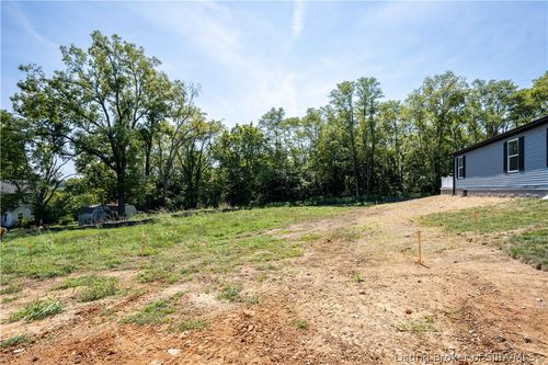408 W Small St, Salem, IN, 47167-1422 | Card Image