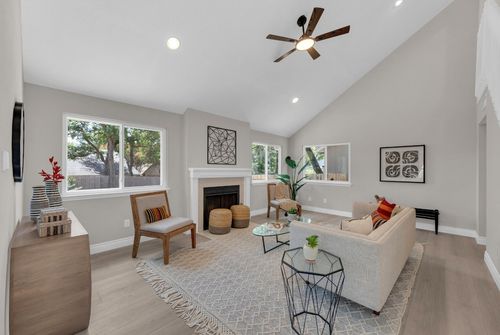 12711 Theriot Trl, Austin, TX, 78727-6952 | Card Image