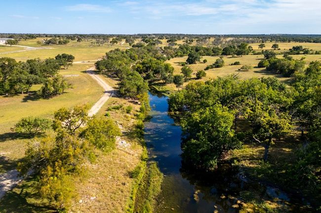 170 Goose Landing Way, Home with 5 bedrooms, 6 bathrooms and 3 parking in Harper TX | Image 45