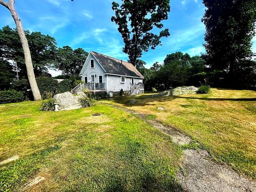 10 Gilford Rd, Hingham, MA, 02043-1016 | Card Image