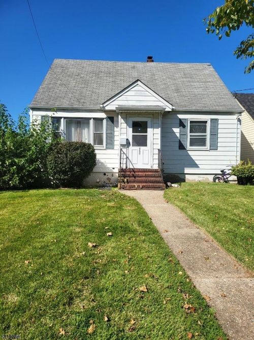 350 Elmwood Ter, Linden, NJ, 07036-5204 | Card Image