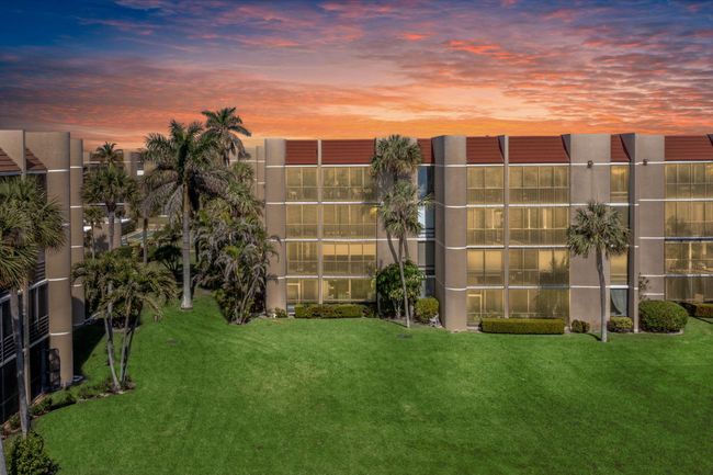 APT-104 - 3472 Ne Causeway Blvd, Condo with 2 bedrooms, 2 bathrooms and null parking in Jensen Beach FL | Image 28