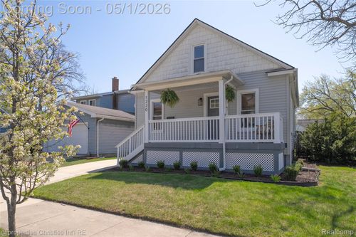 1220 Orchard St, Ferndale, MI, 48220-3010 | Card Image
