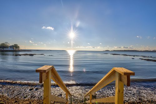 29 Sagamore Cove Rd, Branford, CT, 06405-5019 | Card Image