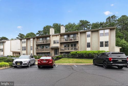 42 Cranberry Ct, EVESHAM, NJ, 08053-3771 | Card Image