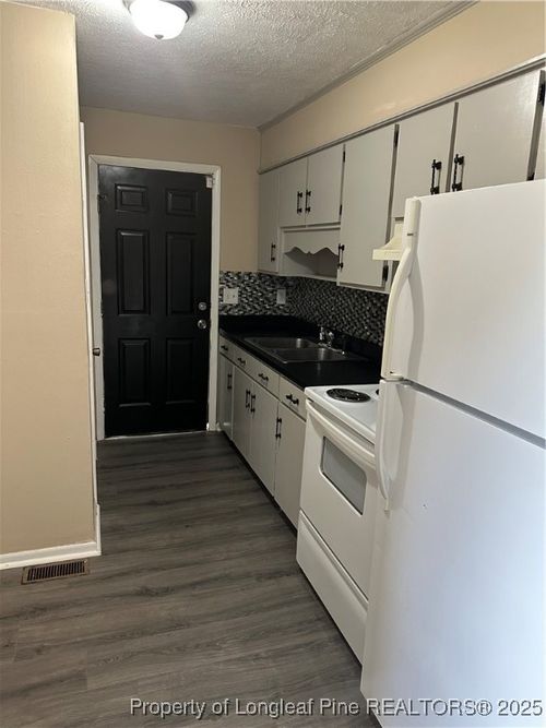 apt-e-4953 Fieldcrest Dr, Fayetteville, NC, 28303-2881 | Card Image