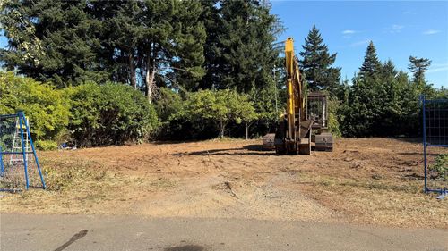 2897 Poplar Dr, Courtenay, BC, V9N6A9 | Card Image