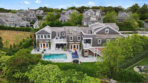 3 Old Mill Ct, Nantucket, MA, 02554-2417 | Card Image