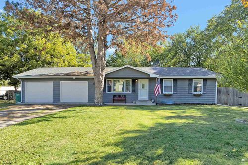 314 N Lake St, Riley, KS, 66531-9638 | Card Image