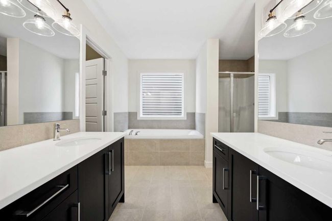 136 Crimson Ridge Place Nw, House other with 3 bedrooms, 3 bathrooms and 4 parking in Calgary AB | Image 14