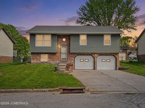5424 Collier Ln, Jefferson City, MO, 65109-5434 | Card Image