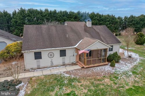 651 Daisey Rd, CLAYTON, DE, 19938-2973 | Card Image