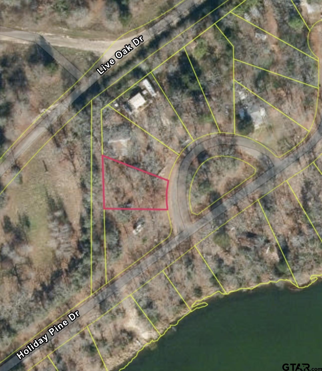 Land in Mineola