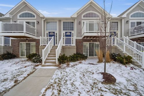 7214 Farmstead Ln, Hanover Park, IL, 60133-2783 | Card Image