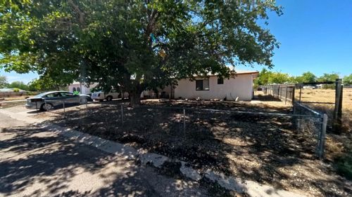 326 Clara Ln, Rio Communities, NM, 87002-6033 | Card Image