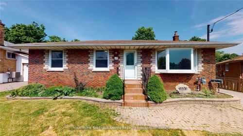 1223 Sun Valley Crt, Oshawa, ON, L1J3N3 | Card Image
