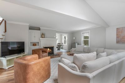 127 River Street, House other with 4 bedrooms, 3 bathrooms and null parking in New Canaan CT | Image 2