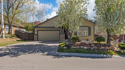 606 Lariat Loop, New Castle, CO, 81647-9475 | Card Image