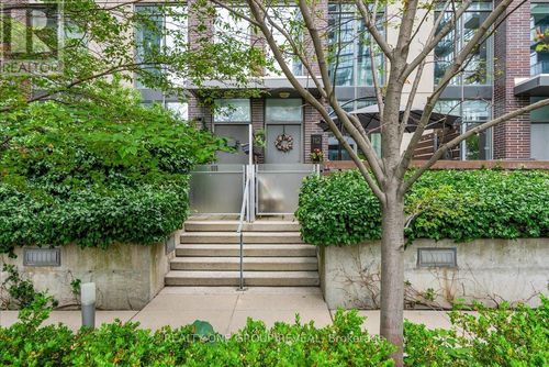 112-15 Brunel Crt, Toronto, ON, M5V3Y6 | Card Image