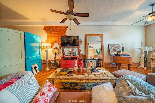 1128 W Court Plz, Anson, TX, 79501-4315 | Card Image