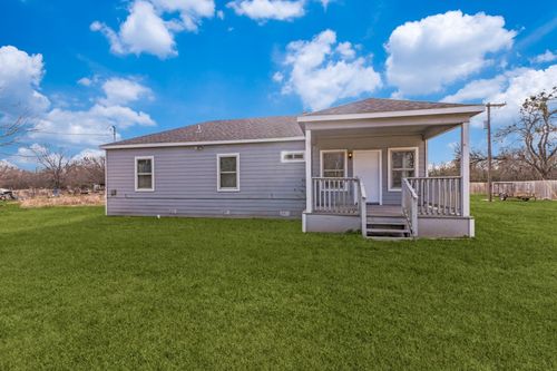 711 S 3rd Ave E, Dawson, TX, 76639 | Card Image
