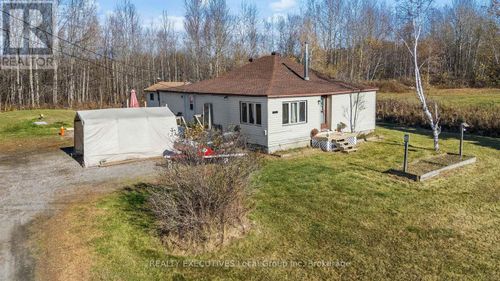 11735 Highway 17, Cache Bay, ON, P0H1G0 | Card Image