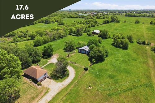 24801 Sw Cowherd Rd, Blue Springs, MO, 64015-2003 | Card Image