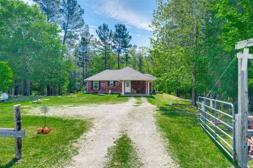 5755 An County Road 153, Palestine, TX, 75801 | Card Image