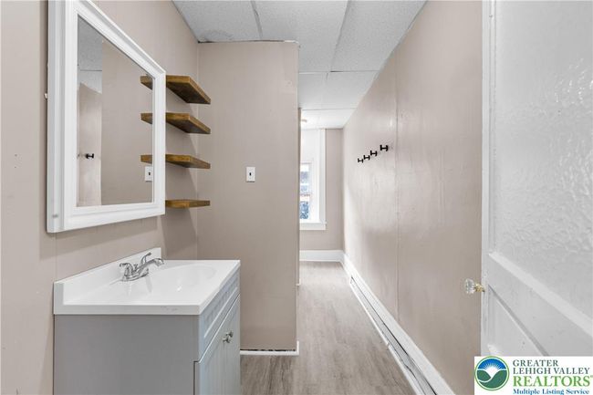 409 - 409 W Broad St, Condo with 12 bedrooms, 8 bathrooms and 9 parking in Tamaqua PA | Image 18