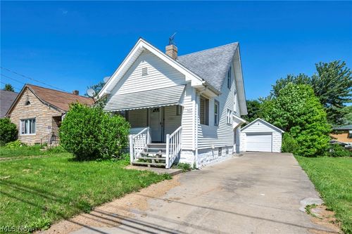 167 N Hazelwood Ave, Youngstown, OH, 44509-2304 | Card Image