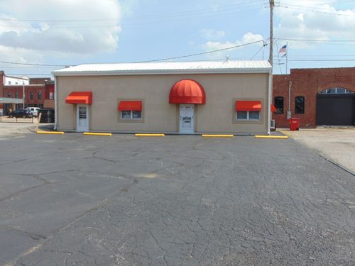 22 S Oak St, Du Quoin, IL, 62832-1515 | Card Image