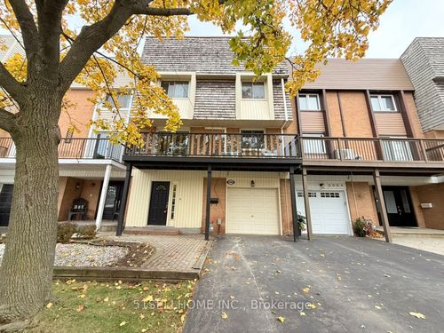 2062 Worthington Dr, Oakville, ON, L6L1E3 | Card Image