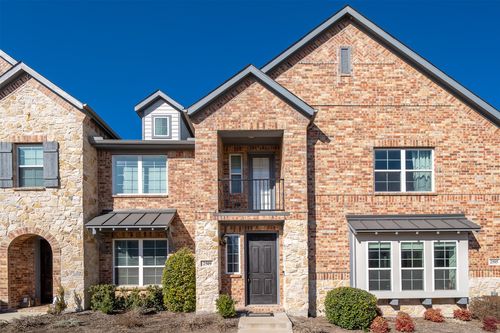 2509 Barnwood Ln, Garland, TX, 75042-4028 | Card Image