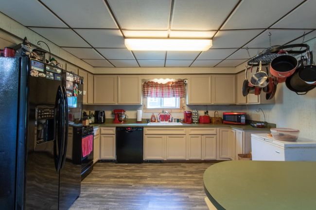 471 Middle, House other with 3 bedrooms, 2 bathrooms and null parking in Brighton VT | Image 12