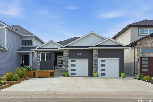 619 Kenaschuk Crescent, Saskatoon, SK, S7W0Y4 | Card Image