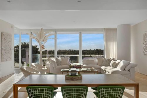 apt-522-9111 Collins Ave, Surfside, FL, 33154-3168 | Card Image