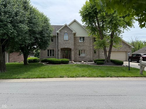4847 Myrtle Ln, Greenwood, IN, 46142-9200 | Card Image