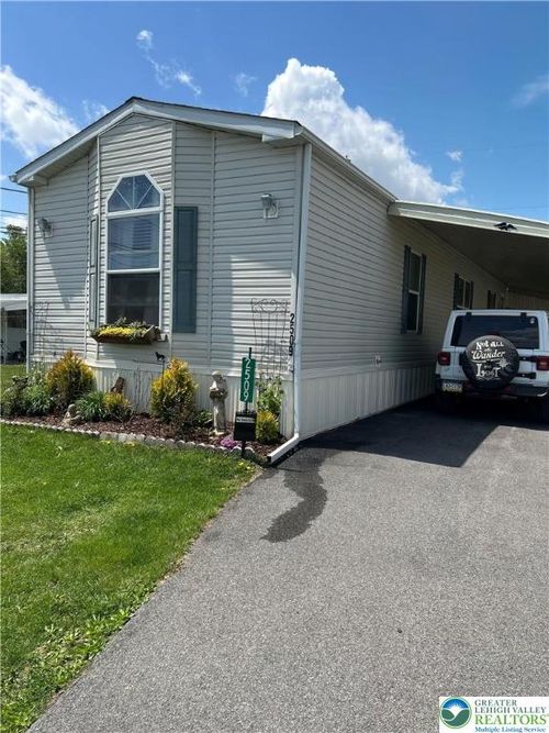 2509 Jay Ln, BATH, PA, 18014-1821 | Card Image