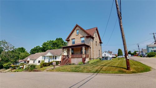 100 W Metzger Ave, Twp Of But Sw, PA, 16001 | Card Image