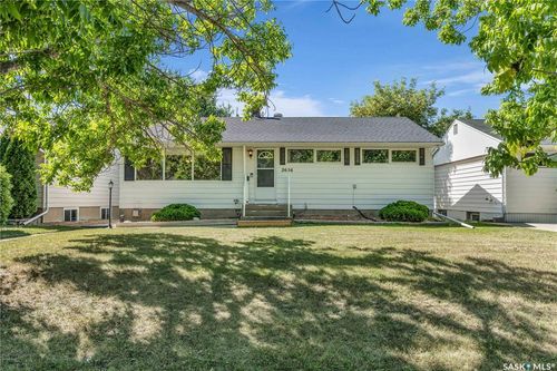2656 Rothwell St, Regina, SK, S4N2E1 | Card Image