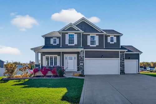 422 Falcon Way, Valparaiso, IN, 46385 | Card Image